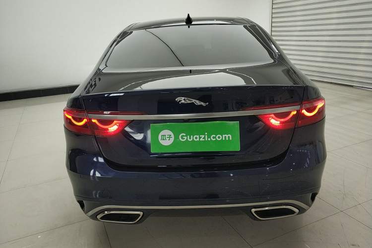 Used Jaguar XFL 2023 XFL 2.0T P250 Two-Wheel-Drive Luxury Deluxe Edition Rear