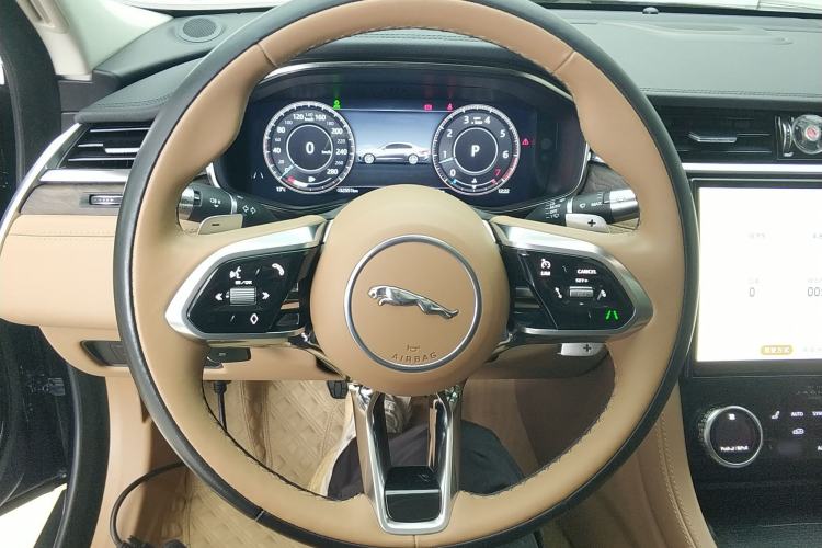 Used Jaguar XFL 2023 XFL 2.0T P250 Two-Wheel-Drive Luxury Deluxe Edition Steering Wheel