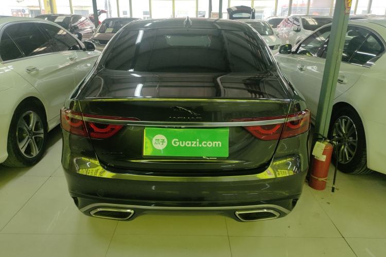 Used Jaguar XFL 2023 XFL 2.0T P250 Two-Wheel-Drive Elite Sport Edition Exterior 4
