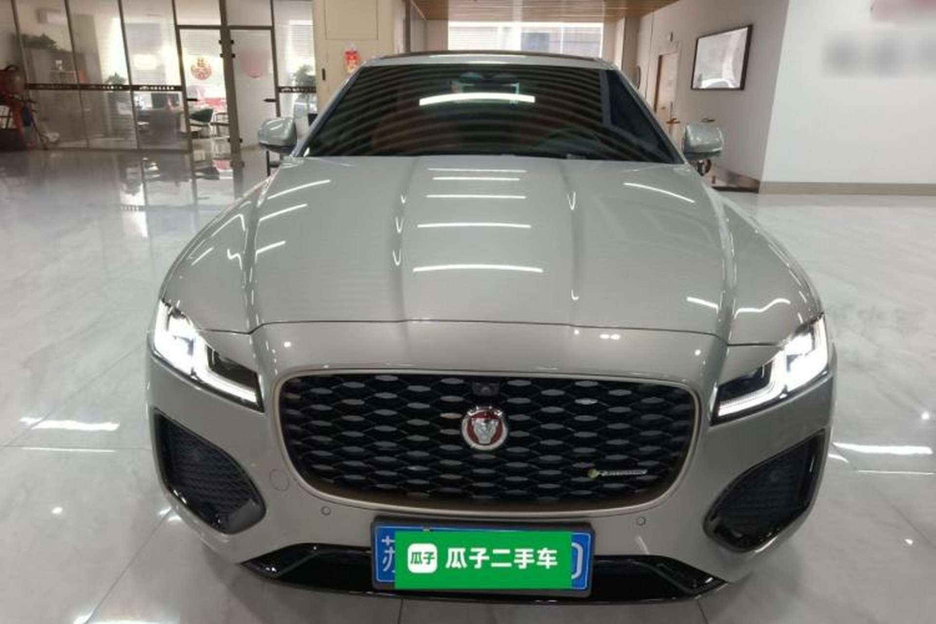 Used Jaguar XFL 2023 XFL 2.0T P250 Two-Wheel-Drive Elite Sport Edition Front