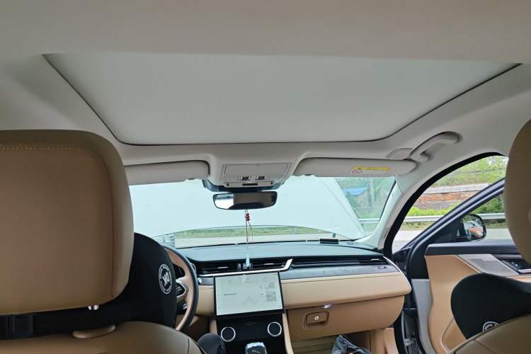 Used Jaguar XFL 2023 XFL 2.0T P250 Two-Wheel-Drive Luxury Deluxe Edition Headliner