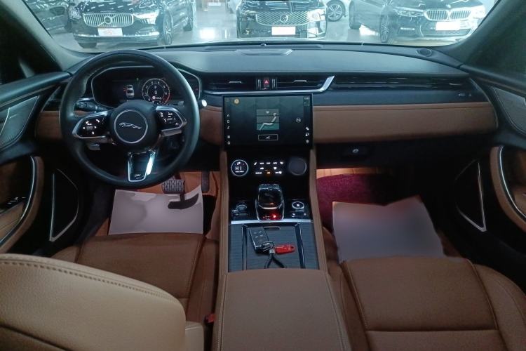 Used Jaguar XFL 2023 XFL 2.0T P250 Two-Wheel-Drive Elite Sport Edition Interior 2