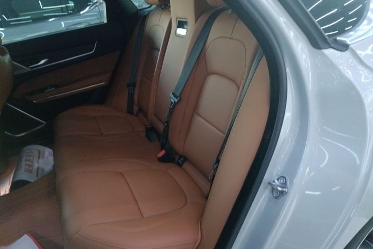Used Jaguar XFL 2023 XFL 2.0T P250 Two-Wheel-Drive Elite Sport Edition Interior 4