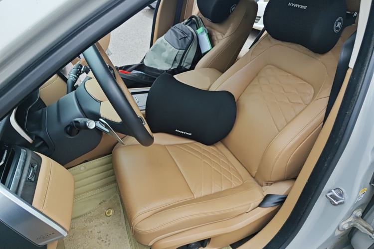 Used Jaguar XFL 2023 XFL 2.0T P250 Two-Wheel-Drive Luxury Deluxe Edition Left Front Seat