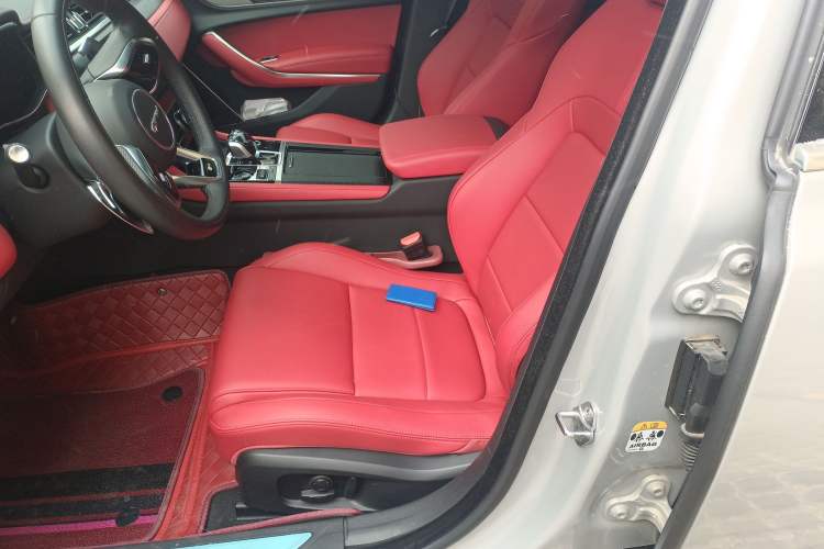 Used Jaguar XFL 2023 XFL 2.0T P250 Two-Wheel-Drive Elite Sport Edition Left Front Seat