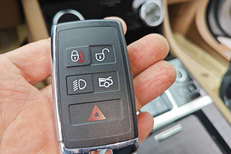 Used Jaguar XFL 2023 XFL 2.0T P250 Two-Wheel-Drive Luxury Deluxe Edition Vehicle Key