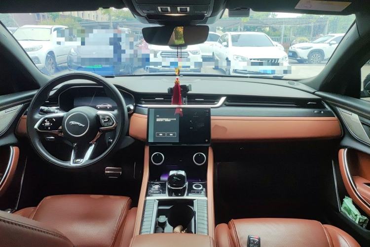 Used Jaguar XFL 2023 XFL 2.0T P300 Four-Wheel-Drive Flagship Sport Edition Center Console