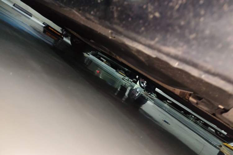Used Jaguar XFL 2023 XFL 2.0T P250 Two-Wheel-Drive Luxury Deluxe Edition Chassis Front Right