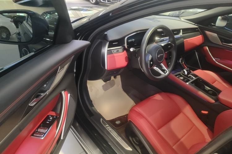 Used Jaguar XFL 2023 XFL 2.0T P250 Two-Wheel-Drive Elite Sport Edition Driver Seat