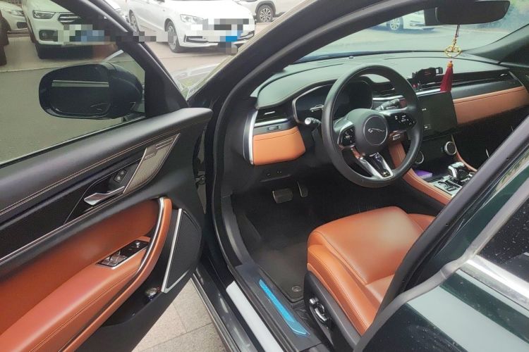 Used Jaguar XFL 2023 XFL 2.0T P300 Four-Wheel-Drive Flagship Sport Edition Driver Seat