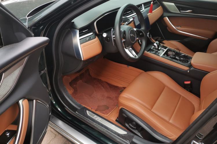 Used Jaguar XFL 2023 XFL 2.0T P250 Two-Wheel-Drive Elite Sport Edition Driver Seat