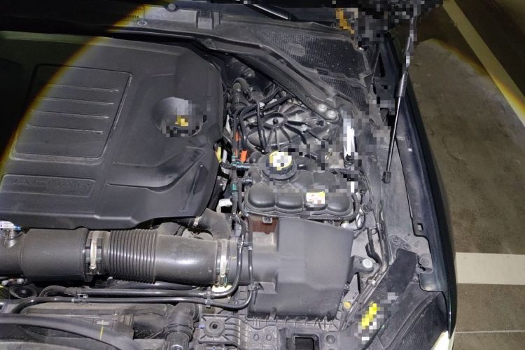 Used Jaguar XFL 2023 XFL 2.0T P250 Two-Wheel-Drive Elite Sport Edition Engine Bay Left
