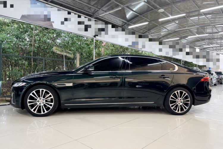 Used Jaguar XFL 2023 XFL 2.0T P250 Two-Wheel-Drive Luxury Deluxe Edition Exterior 2
