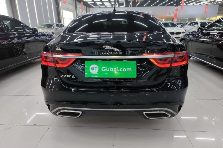 Used Jaguar XFL 2023 XFL 2.0T P250 Two-Wheel-Drive Elite Sport Edition Exterior 4