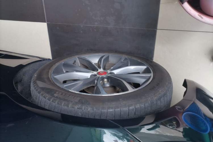 Used Jaguar XFL 2023 XFL 2.0T P250 Two-Wheel-Drive Elite Sport Edition Exterior 4