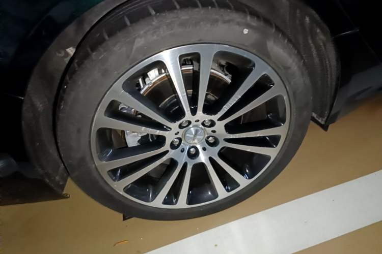 Used Jaguar XFL 2023 XFL 2.0T P250 Two-Wheel-Drive Luxury Deluxe Edition Exterior 5
