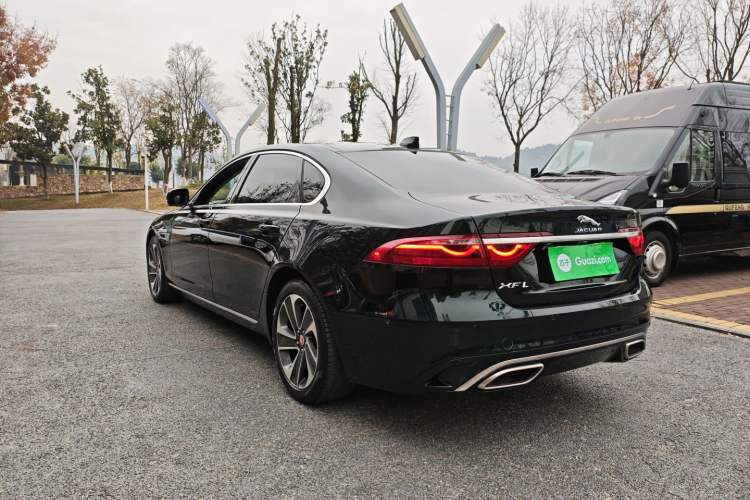 Used Jaguar XFL 2023 XFL 2.0T P200 Two-Wheel-Drive Elite Luxury Edition Exterior 5