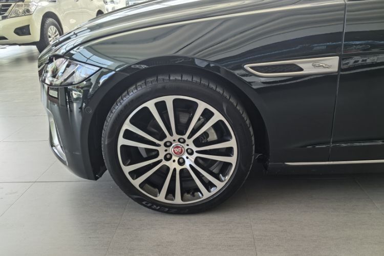 Used Jaguar XFL 2023 XFL 2.0T P250 Two-Wheel-Drive Luxury Deluxe Edition Exterior 7