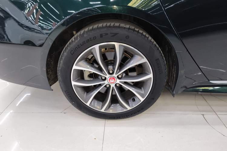 Used Jaguar XFL 2023 XFL 2.0T P250 Two-Wheel-Drive Elite Sport Edition Exterior 8