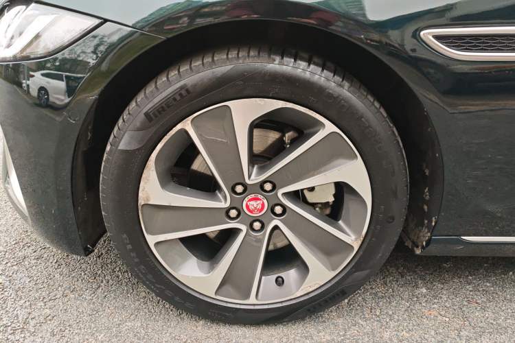Used Jaguar XFL 2023 XFL 2.0T P200 Two-Wheel-Drive Elite Luxury Edition Exterior 8