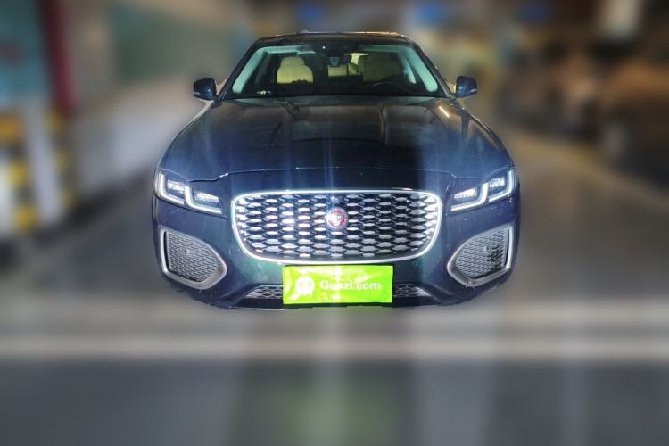 Used Jaguar XFL 2023 XFL 2.0T P250 Two-Wheel-Drive Luxury Deluxe Edition Front