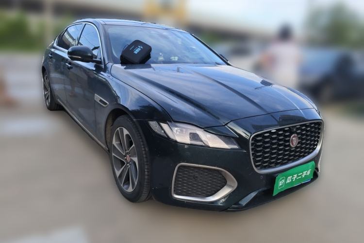 Used Jaguar XFL 2023 XFL 2.0T P200 Two-Wheel-Drive Elite Luxury Edition Front Right 45 Deg