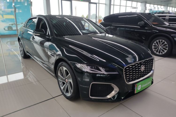 Used Jaguar XFL 2023 XFL 2.0T P200 Two-Wheel-Drive Elite Luxury Edition Front Right 45 Deg