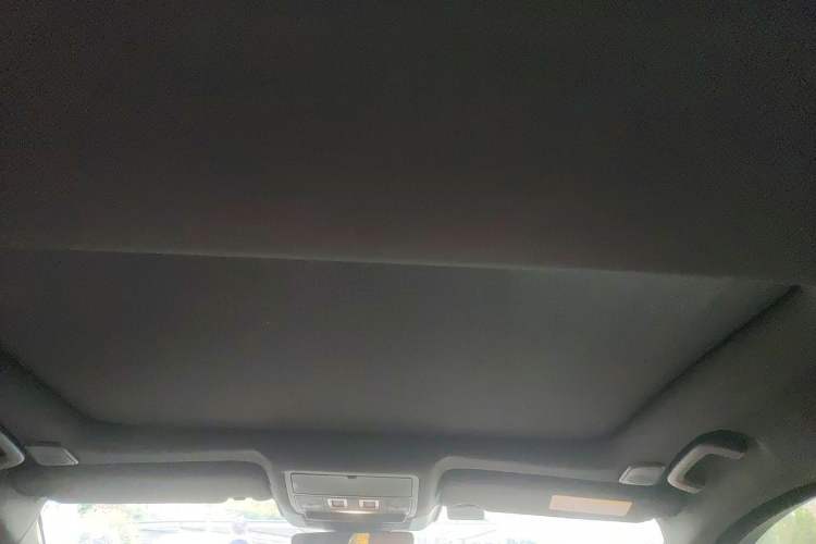 Used Jaguar XFL 2023 XFL 2.0T P300 Four-Wheel-Drive Flagship Sport Edition Headliner