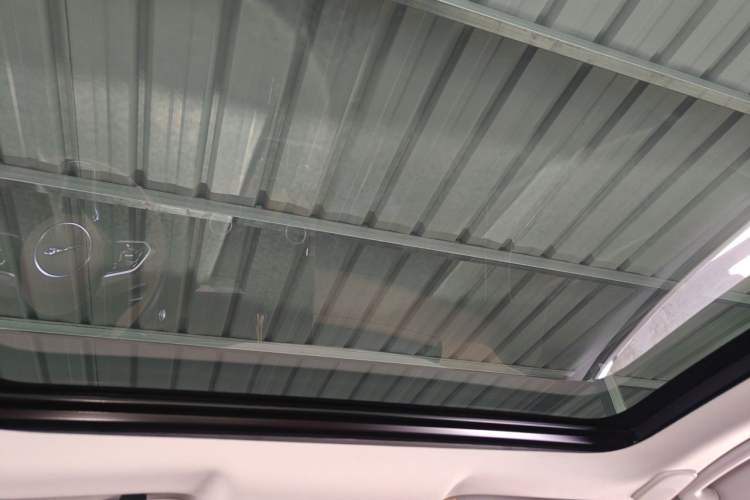 Used Jaguar XFL 2023 XFL 2.0T P250 Two-Wheel-Drive Luxury Deluxe Edition Headliner