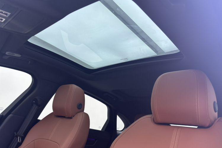 Used Jaguar XFL 2023 XFL 2.0T P250 Two-Wheel-Drive Elite Sport Edition Headliner