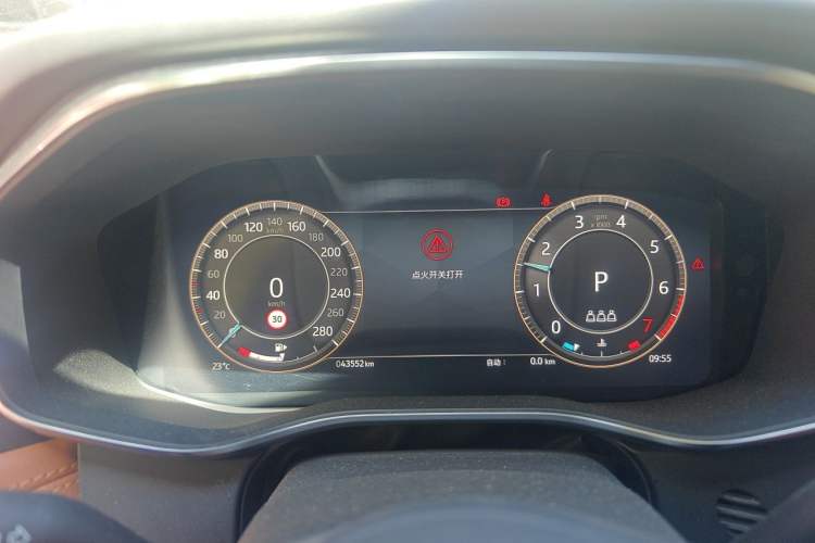 Used Jaguar XFL 2023 XFL 2.0T P250 Two-Wheel-Drive Elite Sport Gold Edition Instrument Cluster