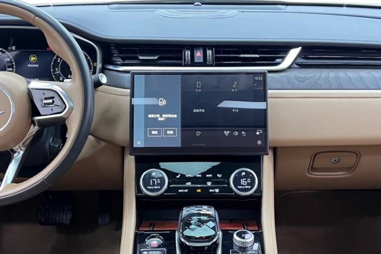 Used Jaguar XFL 2023 XFL 2.0T P250 Two-Wheel-Drive Luxury Deluxe Edition Interior 9