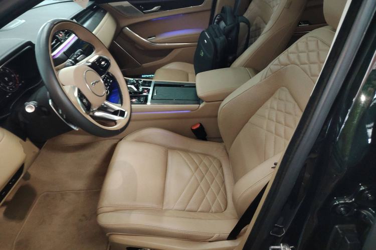 Used Jaguar XFL 2023 XFL 2.0T P250 Two-Wheel-Drive Luxury Deluxe Edition Left Front Seat