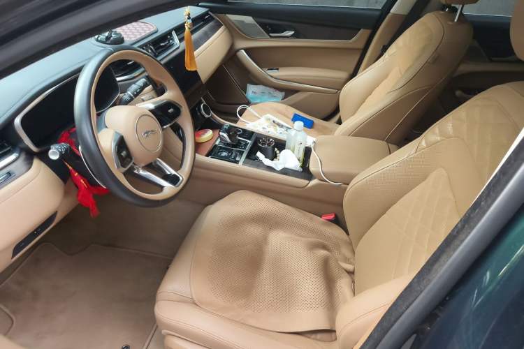 Used Jaguar XFL 2023 XFL 2.0T P250 Two-Wheel-Drive Luxury Deluxe Edition Left Front Seat