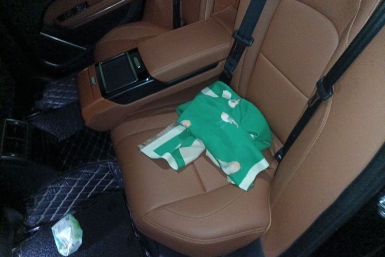 Used Jaguar XFL 2023 XFL 2.0T P250 Two-Wheel-Drive Elite Sport Edition Left Rear Seat