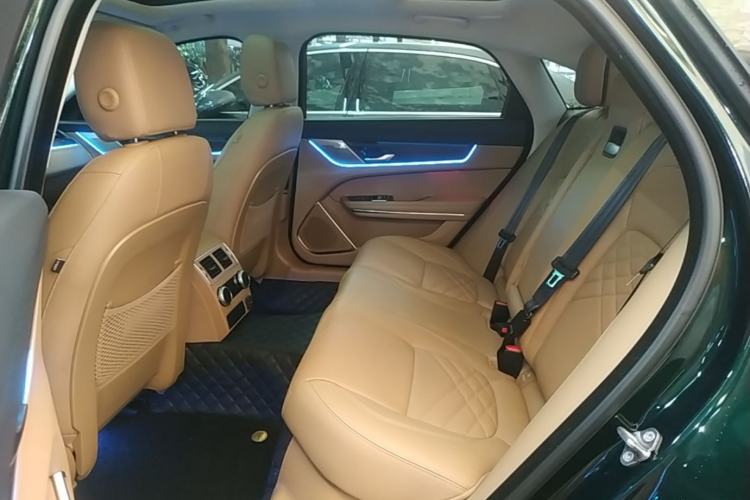 Used Jaguar XFL 2023 XFL 2.0T P250 Two-Wheel-Drive Luxury Deluxe Edition Left Rear Seat