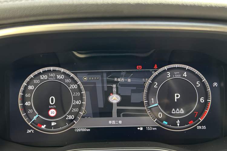Used Jaguar XFL 2023 XFL 2.0T P250 Two-Wheel-Drive Luxury Deluxe Edition Odometer Close Up