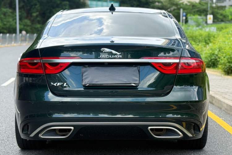 Used Jaguar XFL 2023 XFL 2.0T P250 Two-Wheel-Drive Luxury Deluxe Edition Rear