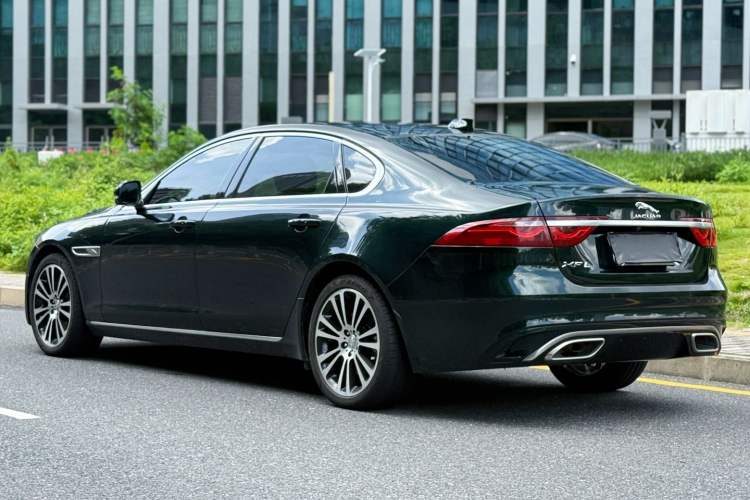 Used Jaguar XFL 2023 XFL 2.0T P250 Two-Wheel-Drive Luxury Deluxe Edition Rear Left 45 Deg