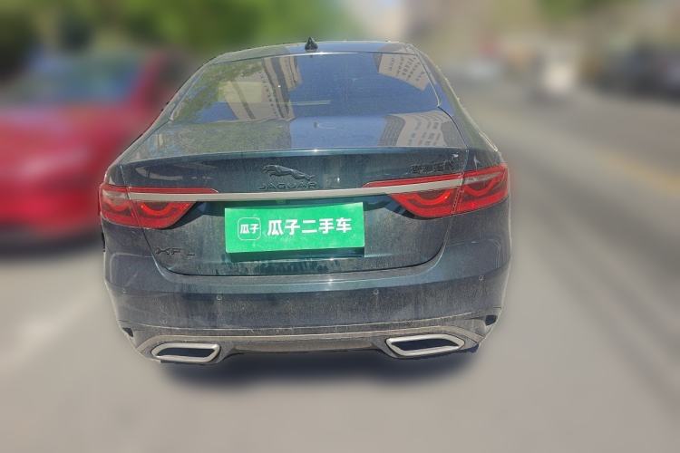 Used Jaguar XFL 2023 XFL 2.0T P250 Two-Wheel-Drive Elite Sport Gold Edition Rear