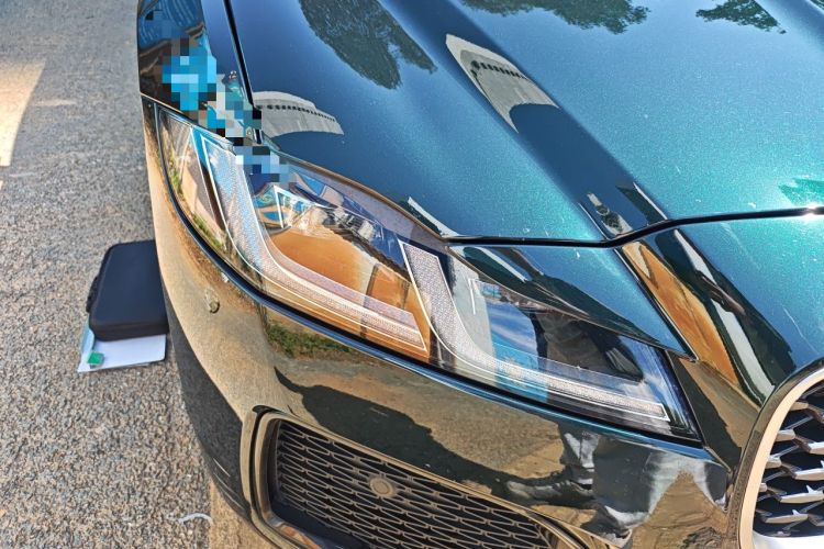 Used Jaguar XFL 2023 XFL 2.0T P300 Four-Wheel-Drive Flagship Sport Edition Right Front Headlight