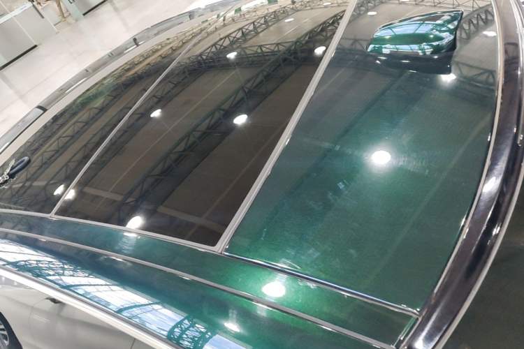 Used Jaguar XFL 2023 XFL 2.0T P200 Two-Wheel-Drive Elite Luxury Edition Roof