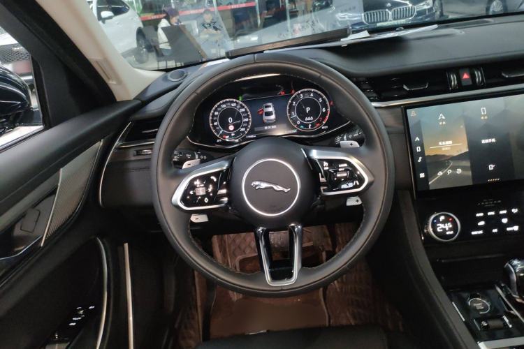 Used Jaguar XFL 2023 XFL 2.0T P200 Two-Wheel-Drive Elite Luxury Edition Steering Wheel