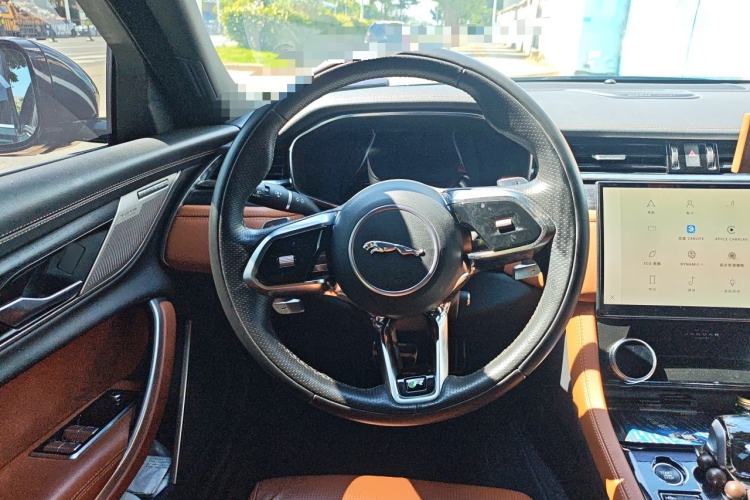 Used Jaguar XFL 2023 XFL 2.0T P300 Four-Wheel-Drive Flagship Sport Edition Steering Wheel