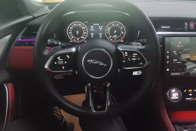 Used Jaguar XFL 2023 XFL 2.0T P250 Two-Wheel-Drive Elite Sport Gold Edition Steering Wheel