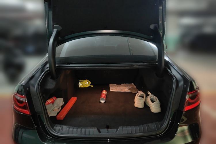 Used Jaguar XFL 2023 XFL 2.0T P250 Two-Wheel-Drive Elite Sport Edition Trunk