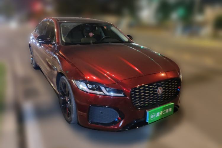 Used Jaguar XFL 2023 XFL 2.0T P250 Two-Wheel-Drive Prestige Luxury Gold Edition Front Right 45 Deg