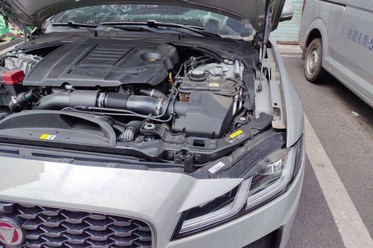 Used Jaguar XFL 2023 XFL 2.0T P250 Two-Wheel-Drive Elite Sport Edition Engine Bay Left