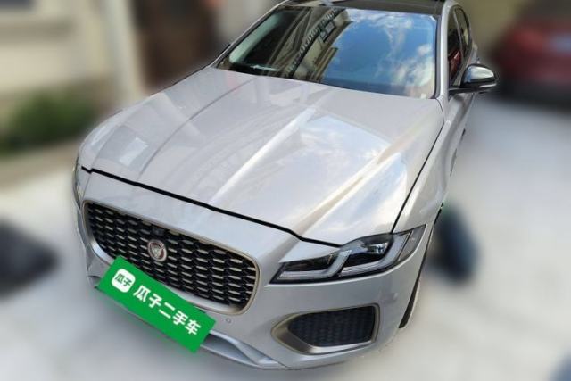 Used Jaguar XFL 2023 XFL 2.0T P250 Two-Wheel-Drive Prestige Luxury Gold Edition