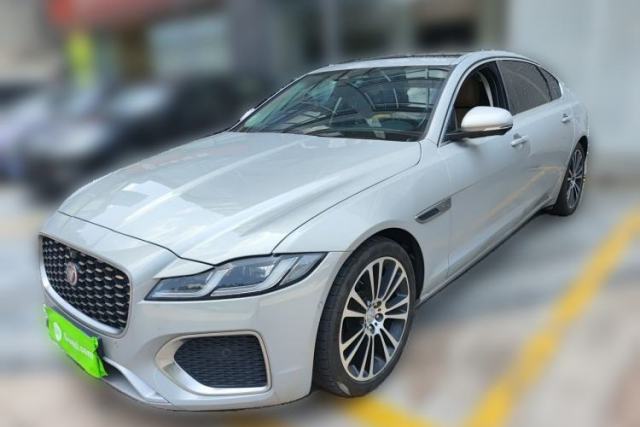 Used Jaguar XFL 2023 XFL 2.0T P250 Two-Wheel-Drive Prestige Luxury Gold Edition